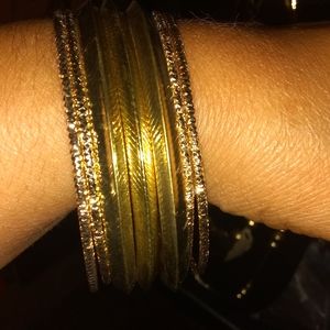 LUXURIOUS!/ 11 LOT GOLDEN MIXED JEWELRY